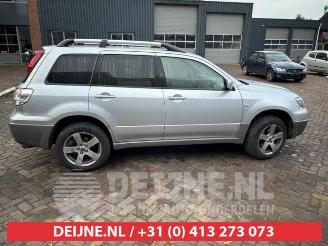 Mitsubishi Outlander Outlander (CU), SUV, 2001 / 2007 2.0 16V 4x4 picture 8