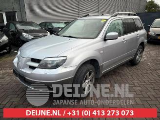 Mitsubishi Outlander Outlander (CU), SUV, 2001 / 2007 2.0 16V 4x4 picture 3