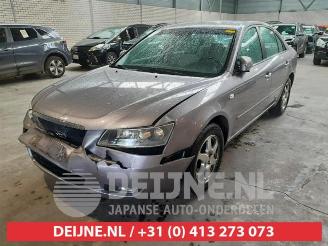 Hyundai Sonata Sonata, Sedan, 2005 / 2010 2.4 16V CVVT picture 3