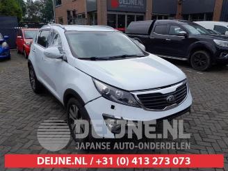 Uttjänta bilar auto Kia Sportage Sportage (SL), Terreinwagen, 2010 / 2016 2.0 CVVT 16V 4x2 2013/1
