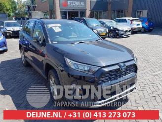 Uttjänta bilar auto Toyota Rav-4 RAV4 (A5), Terreinwagen, 2018 2.5 Hybrid 16V AWD 2019/11