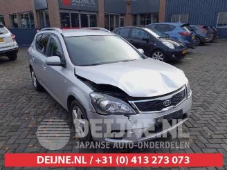 Vrakbiler auto Kia Cee d Cee'd Sporty Wagon (EDF), Combi, 2007 / 2012 1.4 16V 2010/7