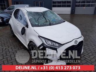 Auto da rottamare Toyota Yaris Yaris IV (P21/PA1/PH1), Hatchback, 2020 1.5 12V Hybrid 115 2024
