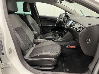 Opel Astra Sports Tourer 1.2 Navi Clima picture 9