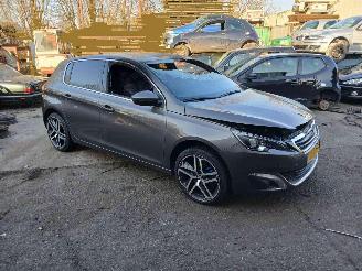 Peugeot 308 308 (L3/L8/LB/LH/LP) Hatchback 5-drs 1.2 12V e-THP PureTech 130 (EB2DTS(HNY)) [96kW] picture 1