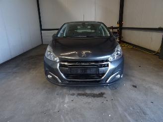 Uttjänta bilar auto Peugeot 208 1.2 VTI 2016/3