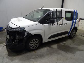 Uttjänta bilar auto Citroën Berlingo 1.2 THP 2019/10