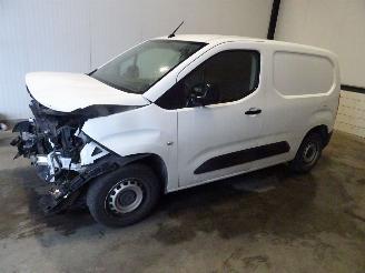 demontáž osobní automobily Citroën Berlingo 1.2 THP 2020/7