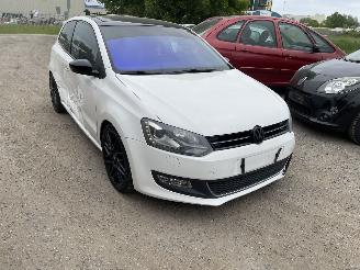 Volkswagen Polo 6R 1.6 TDI picture 2