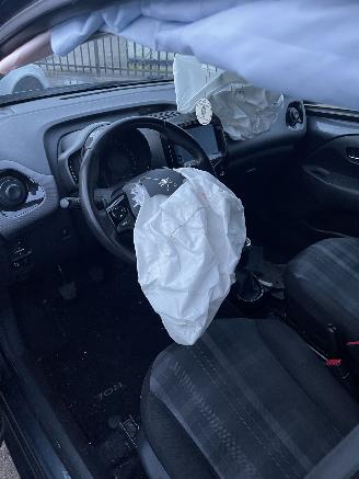 Peugeot 108 1.0 e-VTI picture 5