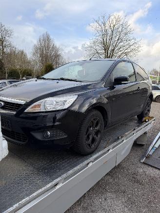 Uttjänta bilar auto Ford Focus 1.6 2010/1