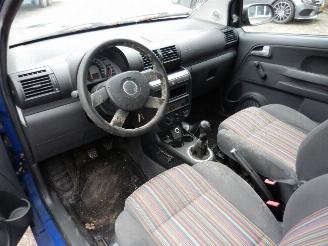 Volkswagen Fox  picture 4