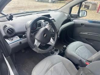 Chevrolet Spark Spark (M300), Hatchback, 2010 1.0 16V Bifuel picture 4