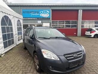 Uttjänta bilar auto Kia Cee d Cee'd Sporty Wagon (EDF), Combi, 2007 / 2012 1.4 16V 2009/2