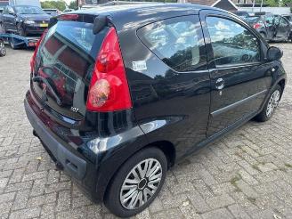 Peugeot 107 107, Hatchback, 2005 / 2014 1.0 12V picture 7