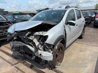 Vrakbiler auto Dacia Sandero Sandero II, Hatchback, 2012 0.9 TCE 12V 2015/2
