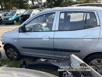 Kia Picanto Picanto (BA), Hatchback, 2004 / 2011 1.0 12V picture 6