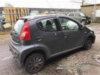 Peugeot 107 107, Hatchback, 2005 / 2014 1.0 12V picture 3