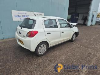 Vrakbiler auto Mitsubishi Space-star Space Star (A0), Hatchback, 2012 1.0 12V 2014/11