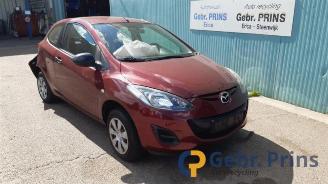 Vrakbiler auto Mazda 2 2 (DE), Hatchback, 2007 / 2015 1.3 16V S-VT 2012/4