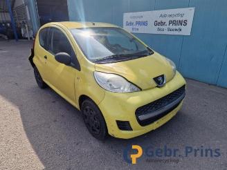 Démontage voiture Peugeot 107 107, Hatchback, 2005 / 2014 1.0 12V 2009/3