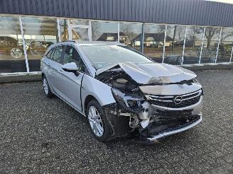 Coche accidentado Opel Astra 1.6 CDTI 110 16V Combi/o  Diesel 1.598cc 81kW (110pk) FWD 2018/10