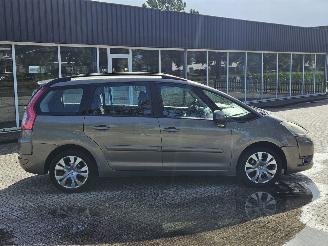 Citroën C4-picasso 7 PERS 1.8 16V MPV  Benzine 1.749cc 92kW (125pk) FWD picture 4