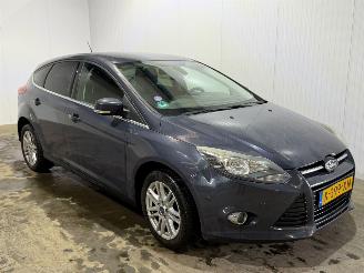 škoda osobní automobily Ford Focus 1.0 Ti-VCT EcoBoost 12V 125 Hatchback  Benzine 998cc 92kW (125pk) FWD 2014/5