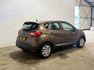 Renault Captur 0.9 TCe Expression picture 3