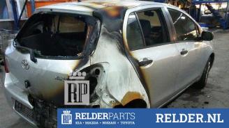 Toyota Yaris Yaris II (P9), Hatchback, 2005 / 2014 1.0 12V VVT-i picture 3