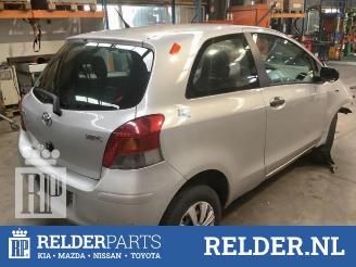 Toyota Yaris Yaris II (P9), Hatchback, 2005 / 2014 1.0 12V VVT-i picture 5