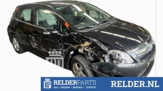 Toyota Auris Auris (E15), Hatchback, 2006 / 2012 1.8 16V HSD Full Hybrid picture 2