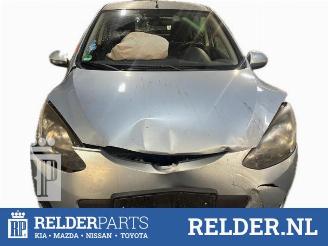 Salvage car Mazda 2 2 (DE), Hatchback, 2007 / 2015 1.3 16V S-VT 2012/7