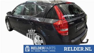 Kia Cee d Cee'd Sporty Wagon (EDF), Combi, 2007 / 2012 1.4 16V picture 6