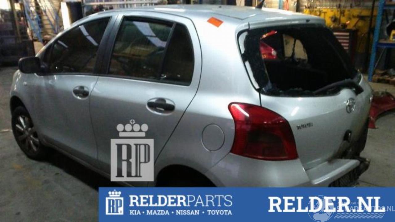 Toyota Yaris Yaris II (P9), Hatchback, 2005 / 2014 1.0 12V VVT-i