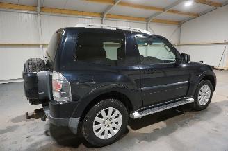 Mitsubishi Pajero 3.2 DID 125kW Automaat Invite High Roof AT HRV picture 5