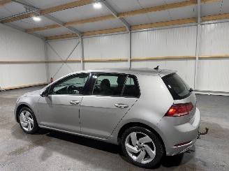 Volkswagen Golf 1.0TSI 63kW Navi Airco Trendline picture 11