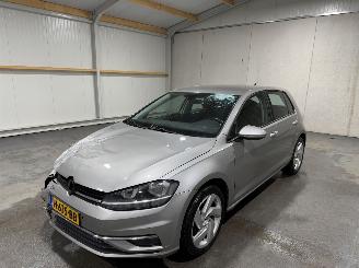 Volkswagen Golf 1.0TSI 63kW Navi Airco Trendline picture 10