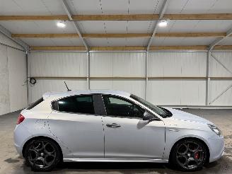 Unfallwagen Alfa Romeo Giulietta 1.6 JTDM 77kW Navi Airco Exclusive 2015/6