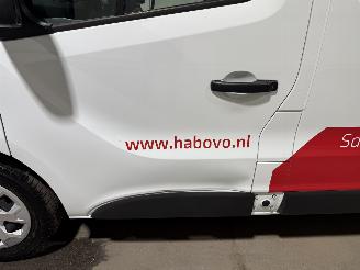 Renault Trafic 2.0DCi 81kW T27 Work Edition picture 14