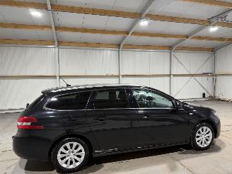 Peugeot 308 SW 1.2 PureTech 96kW Style picture 5