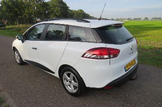 Renault Clio 0.9 TCe 90pk Euro 6 5drs Airco 2014   219.000km NAP picture 4