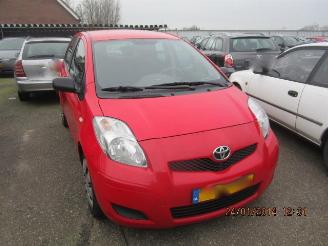 skadebil auto Toyota Yaris 1.4 d 2009/5