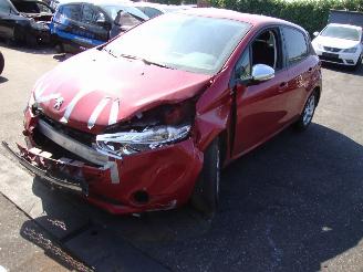Uttjänta bilar auto Peugeot 208  2017/1