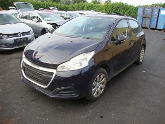 Peugeot 208  picture 1