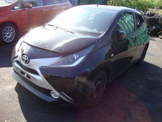 Purkuautot passenger cars Toyota Aygo  2016/1
