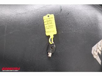 Harley-Davidson  FLHP Road King Police picture 16