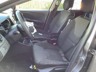 Renault Clio Clio IV Estate/Grandtour (7R), Combi 5-drs, 2012 / 2021 1.5 Energy dCi 90 FAP picture 10