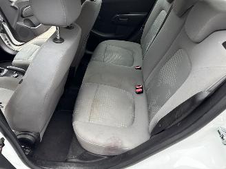 Chevrolet Aveo  picture 9