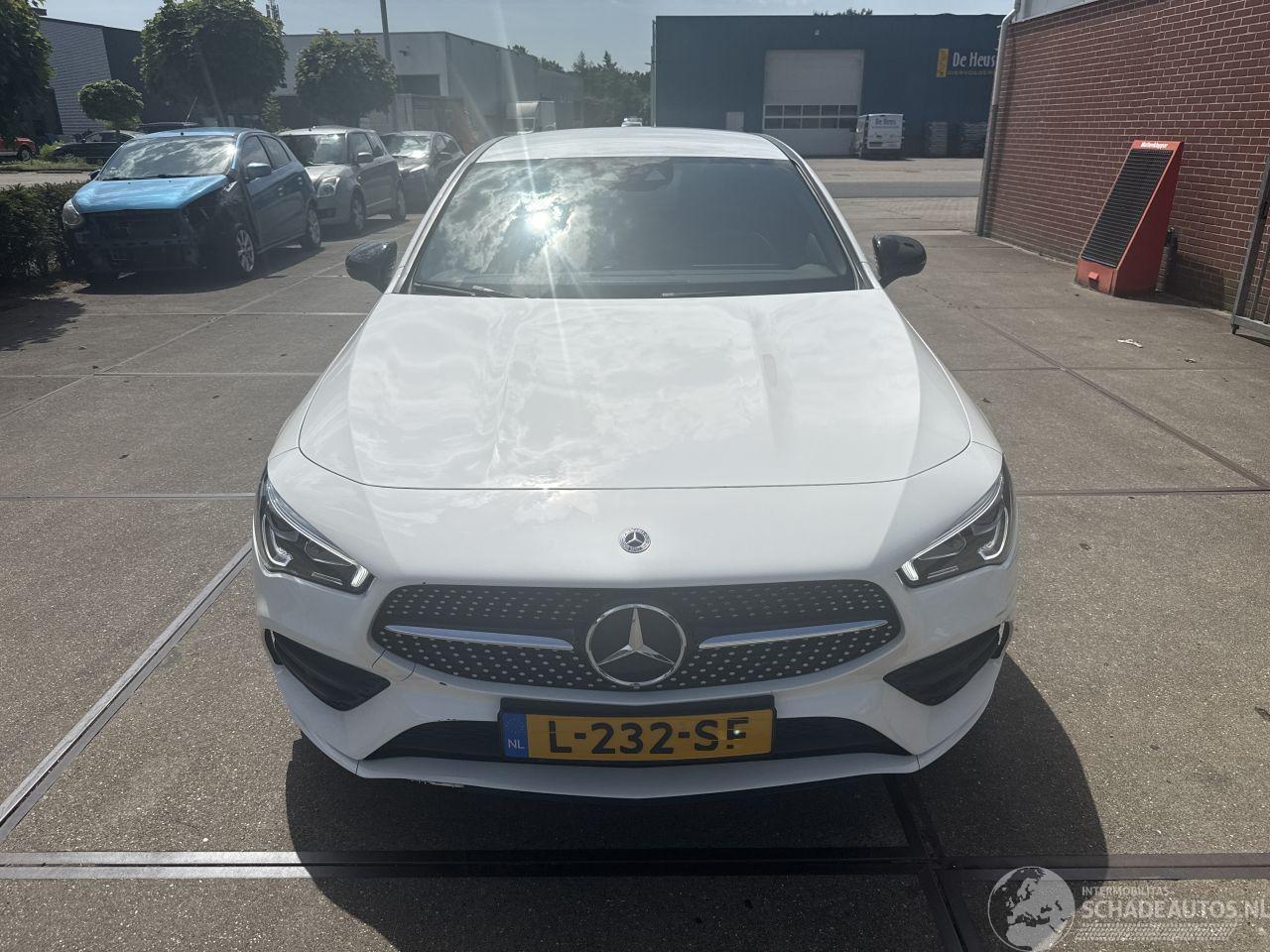 Mercedes Cla-klasse 